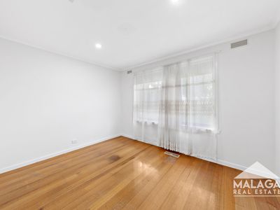 3 The Avenue, Niddrie
