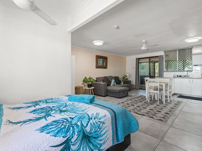 176 / 122 Port Drive, Minyirr