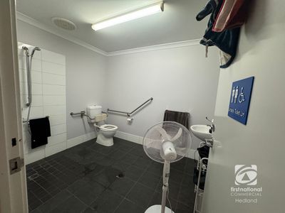 6 / 37 Steel Loop, Wedgefield