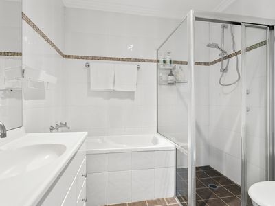 23 / 1 Governors Lane, Wollongong