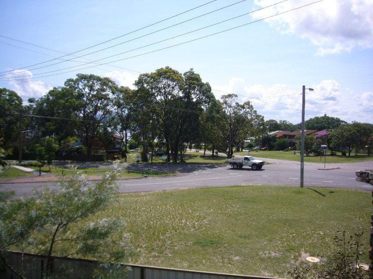 14 Avenue of the Allies, Tanilba Bay, Tanilba Bay - Thumbnail 2
