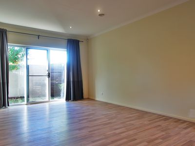 1 / 1584 Dandenong Road, Huntingdale