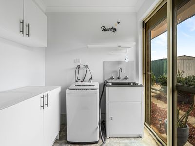6 Tuscany Place, Caversham