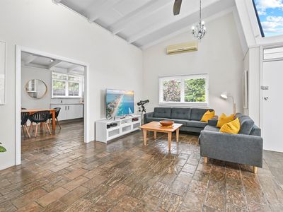 17-19 Tamarind Street, Holloways Beach