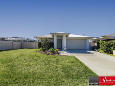 9 Flat Top Drive, Woolgoolga
