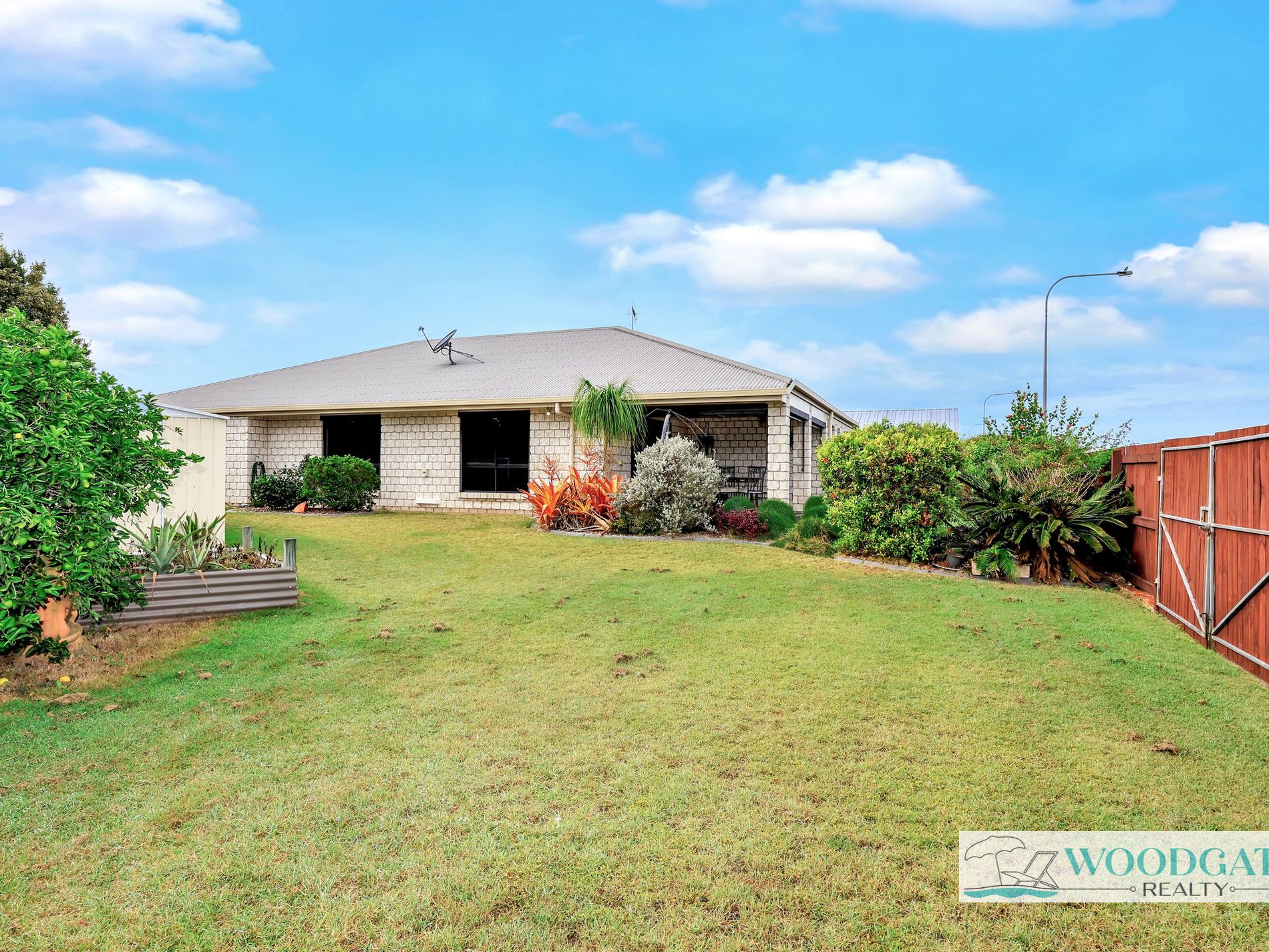 14 Whipbird Ct, Woodgate