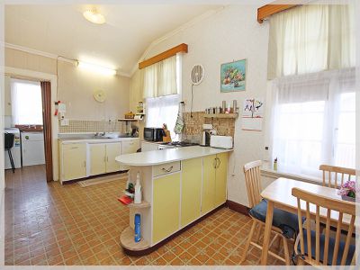 58 Avenue Road, Foxton