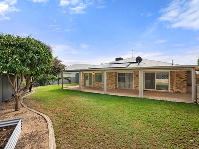 16 Brignell Gardens, Parmelia