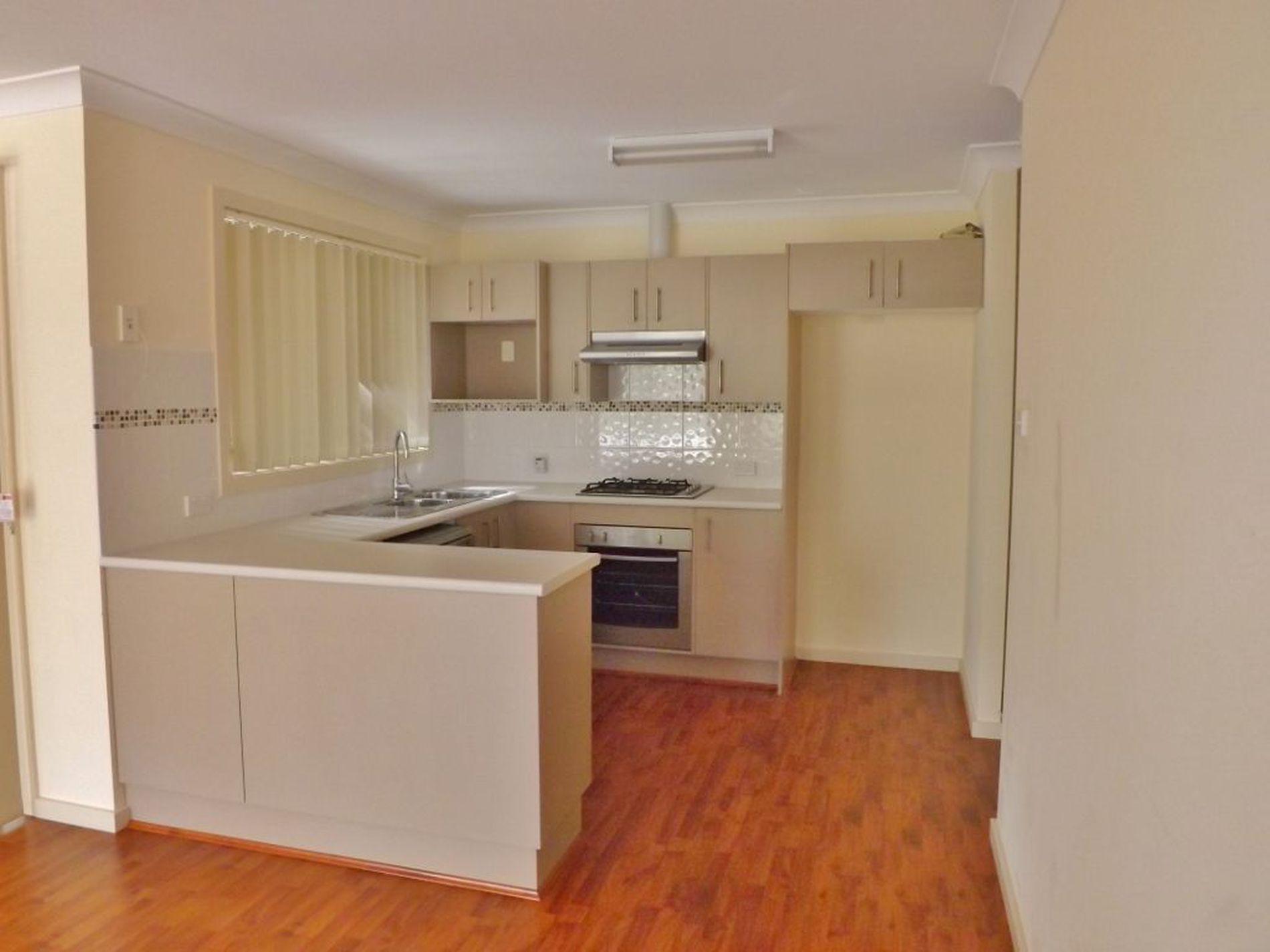 1 / 25 Edward Avenue, Kings Point