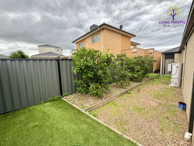 2 Shirley Court, Point Cook