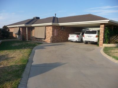 7 Ty Court, Wodonga