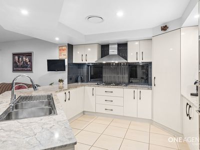 62 Brookwater Drive, Brookwater