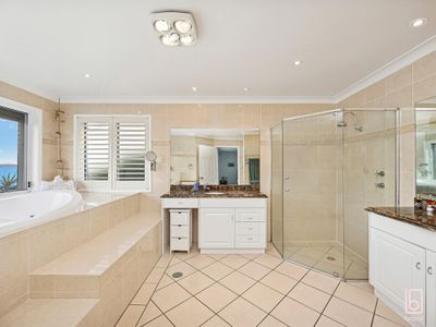 33 Moss Avenue, Toukley