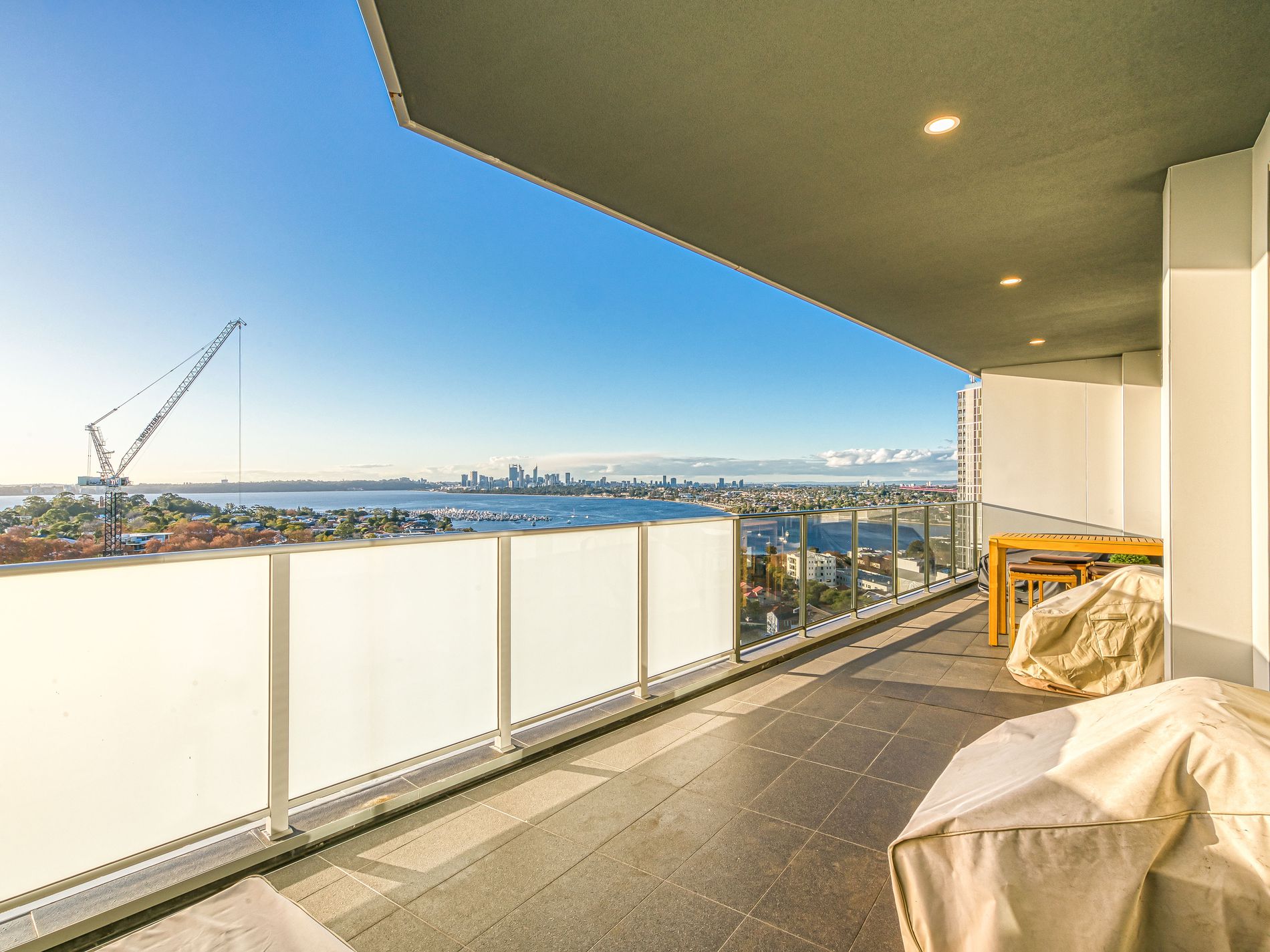1303 / 893 Canning Highway, Mount Pleasant