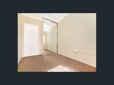 2 / 19 John Street, Gwynneville