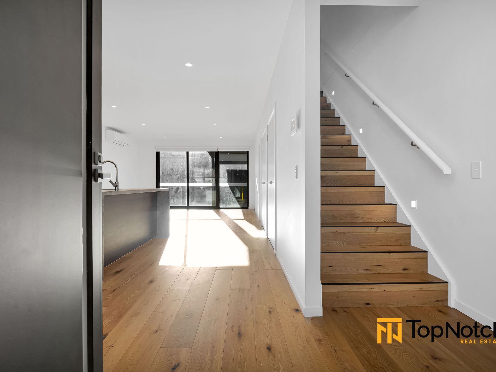 6C Gonella Crescent, Bundoora