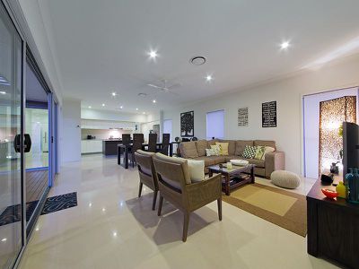 26 Esk Cr, Wakerley