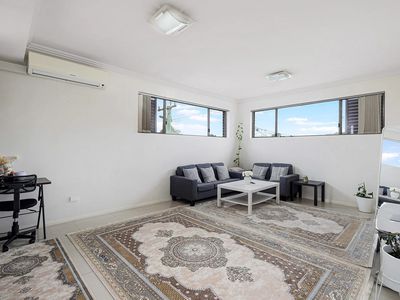 12 / 29-31 Cross Street, Guildford