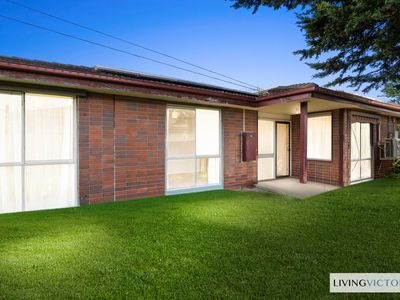 73 Talintyre Road, Sunshine West