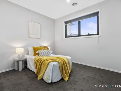3 Pienza Road, Fraser Rise