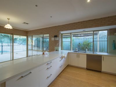 38 Dreyer Way, Bull Creek