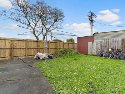 1 Riverpark Crescent, Henderson