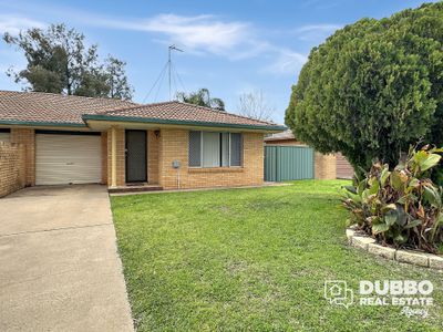 2B Rivergum Place, Dubbo