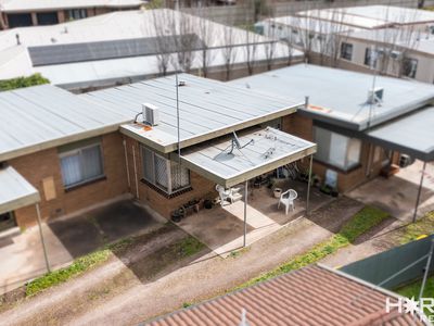 1-3 / 5 Smith Street, Horsham