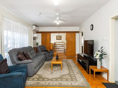 18 Parish Crescent, Murray Bridge