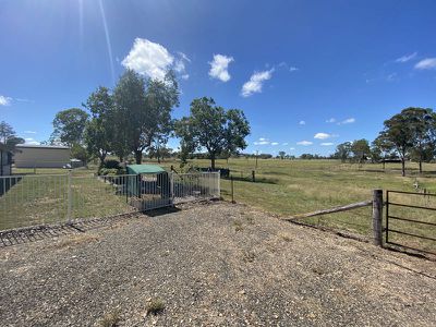 54 Trouts Road, Kingaroy