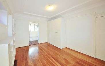 1 / 205 Carrington Road, Coogee