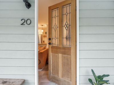 20 Pine Street, Pomona