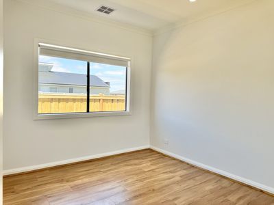 9 Glenbrook Drive, Wyndham Vale