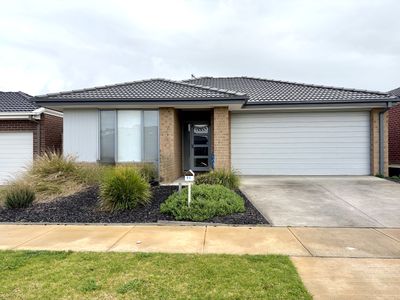 98 Opal Drive, Leopold