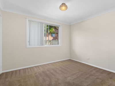 4 / 13 Parkes Street, Tuncurry