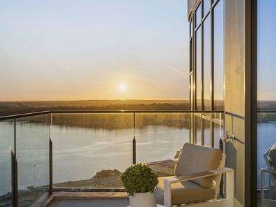 3601 / 99 Mill Point Road, South Perth