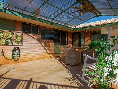 1 / 4 Haines Road, South Hedland