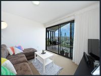 59 / 10 Grand Parade, Kawana Island
