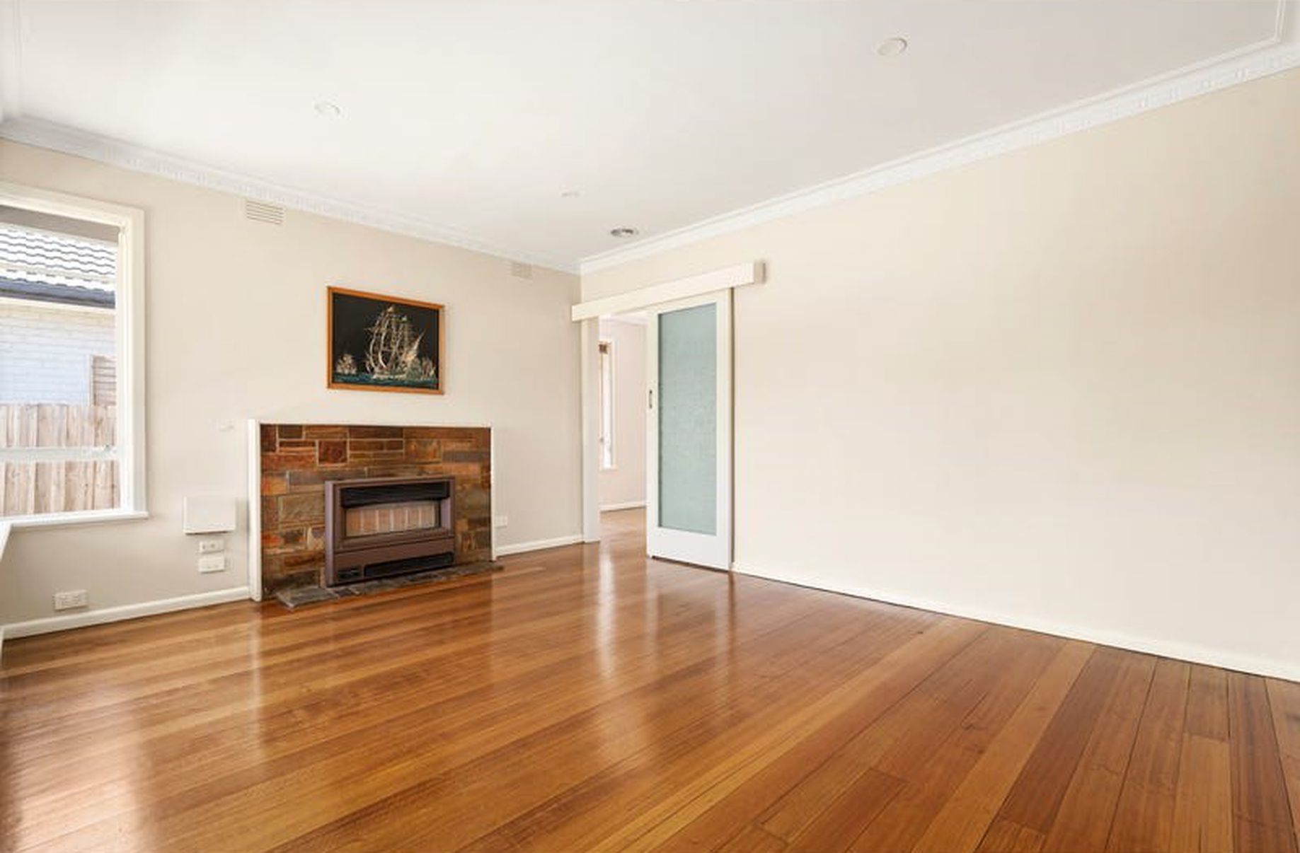 32 Milleara Road, Keilor East, Keilor East - Thumbnail 2