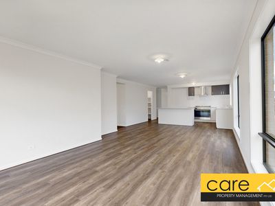 33 Casa Circuit, Clyde North