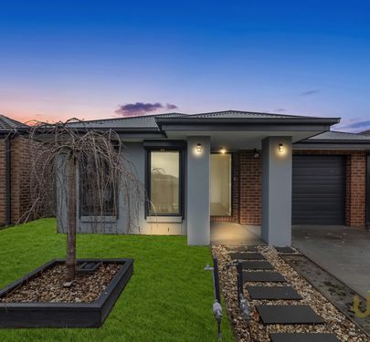 12 Rupert St, Cranbourne East