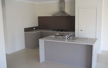 33 Premier Drive, Berwick
