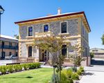First Floor Offices / 2-5 Albyn Terrace, Strathalbyn