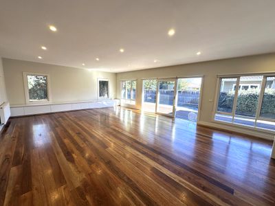 5 Girdwood Avenue, Carnegie