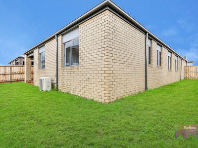 4 Stonemason Road, Clyde North