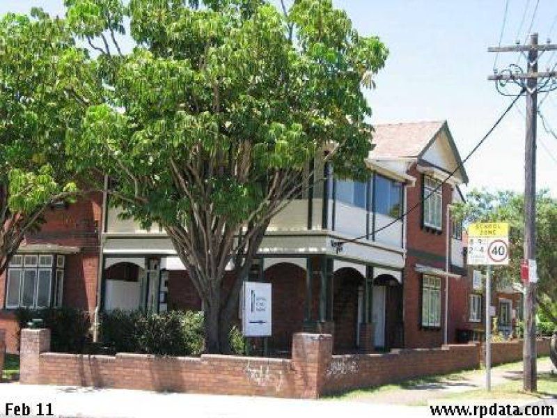 2 / 44 South Parade, Campsie