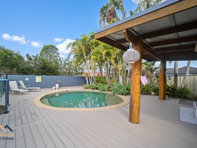 4 Meers Drive, Black Head