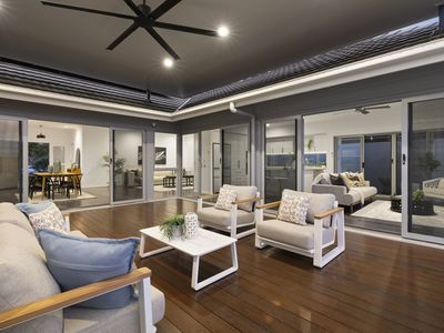 77 Mossvale Drive, Wakerley