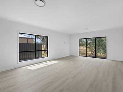 19 DRAGONFLY DRIVE, Seymour