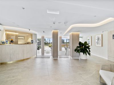 12B / 969 Gold Coast Highway, Palm Beach